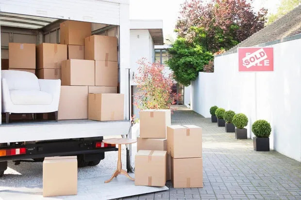 What Services Do Full-Service Movers Provide?